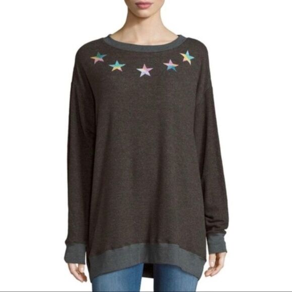 wild fox Distressed Scoop Neck Pullover With Stars - Picture 1 of 7